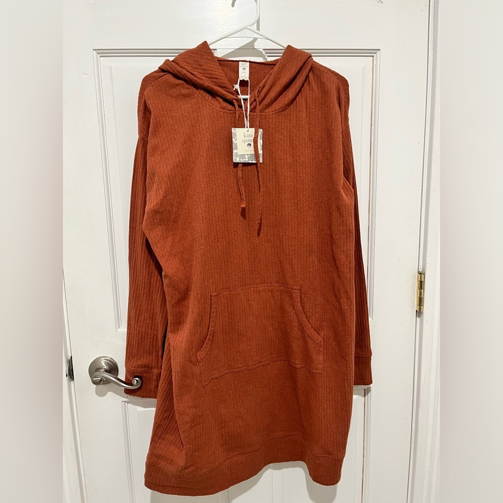 Kate Quinn women’s dress